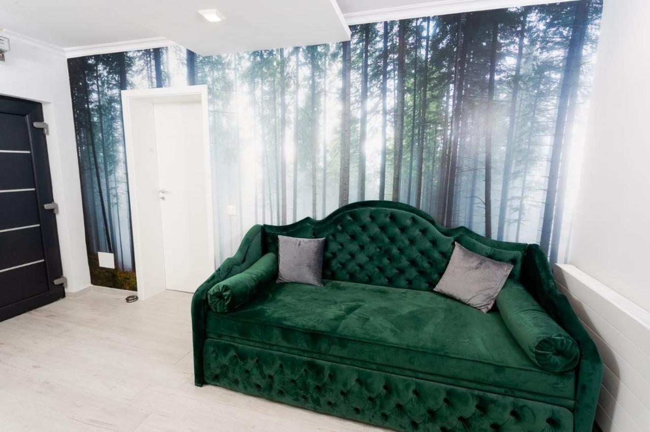 Apartament Carolyne Bistriţa Eksteriør bilde